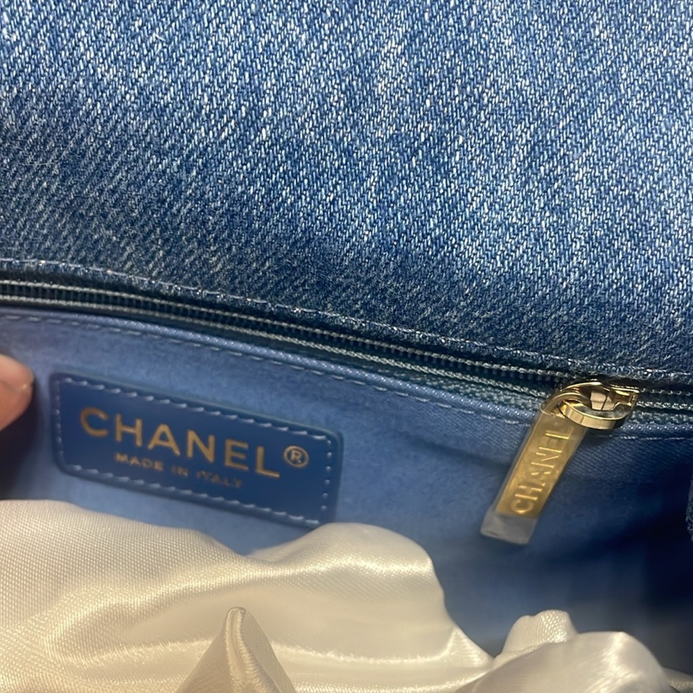 Chanel Denim Mood Small Bag - Picture 9 of 10